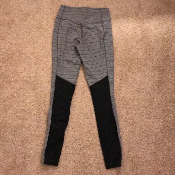 Nike Dri Fit tights - Picture 3 of 4